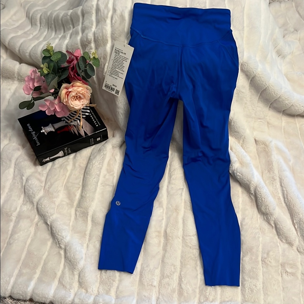 Lululemon Wunder Train Cerulean Blue 25” Leggings size 2